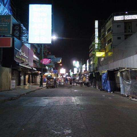 Aktuell auf der Khao San Road in Bangkok